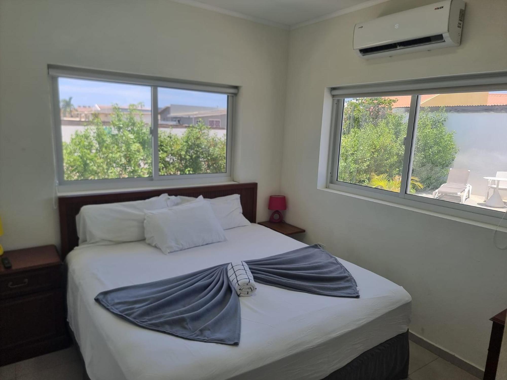 Ocean Breeze Apartments In Aruba 奥拉涅斯塔德 外观 照片